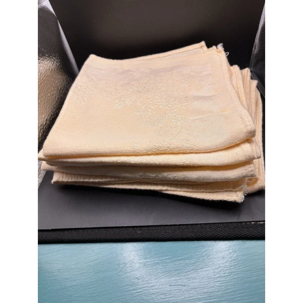 Damask Jacquard Cloth Napkins Set of 8 Floral Cocktail Assorted 13X13”